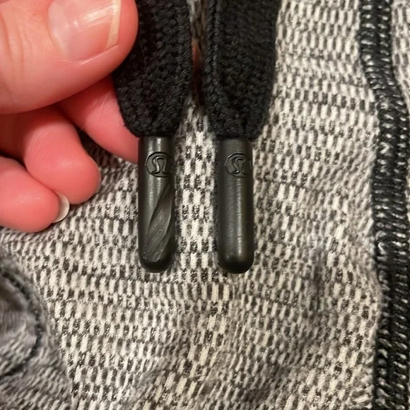 Lululemon Base Runner Joggers - Picture 5 of 8